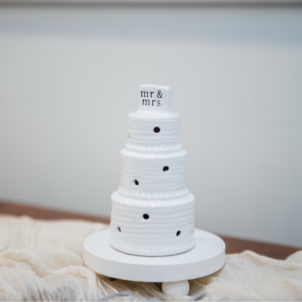 Singing / Light-Up Wedding Cake Topper - Picture 9 of 9